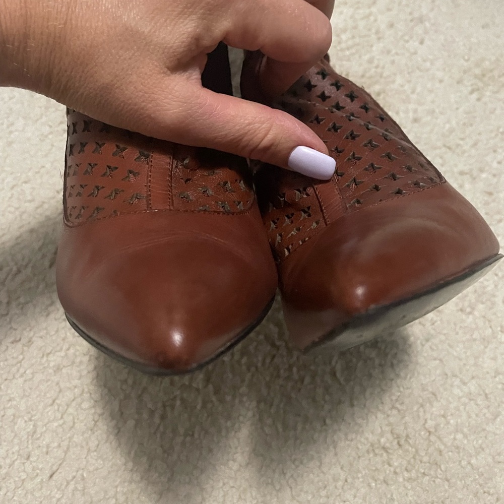 Fall brown boots - Picture 5 of 9